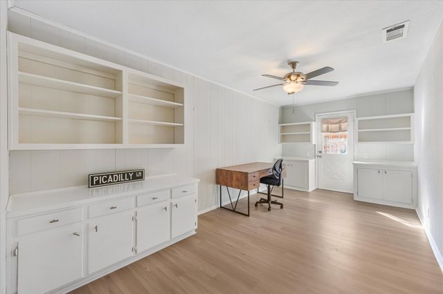 2224 Picadilly Lane, Denton, TX 76209