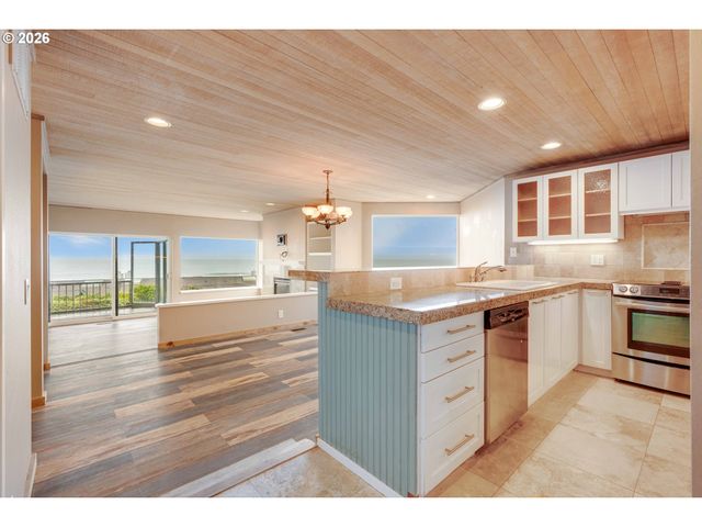 4175 N HIGHWAY 101 G1, Depoe Bay, OR 97341