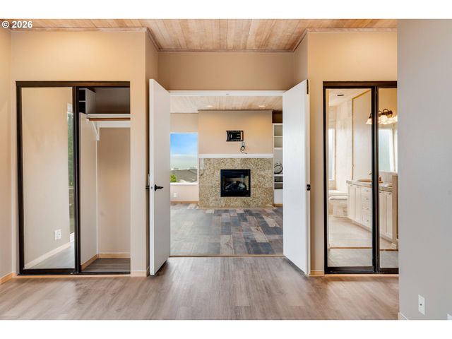 4175 N HIGHWAY 101 G1, Depoe Bay, OR 97341