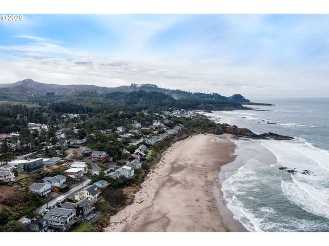 4175 N HIGHWAY 101 G1, Depoe Bay, OR 97341