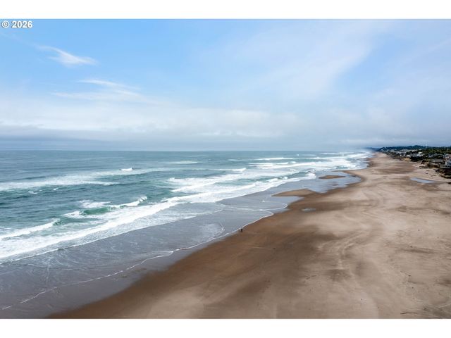 4175 N HIGHWAY 101 G1, Depoe Bay, OR 97341