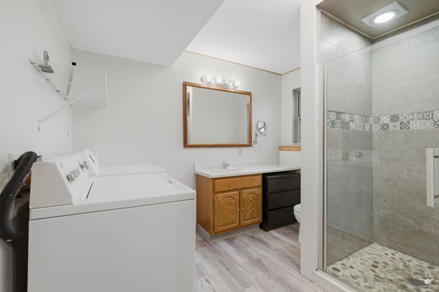 3228 Ella Lane, Manhattan, KS 66502