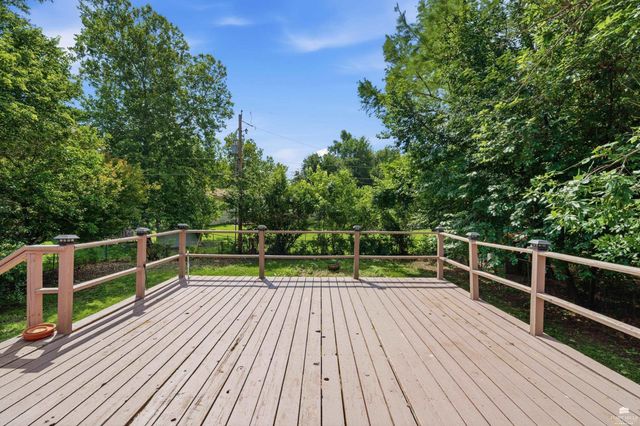 3228 Ella Lane, Manhattan, KS 66502