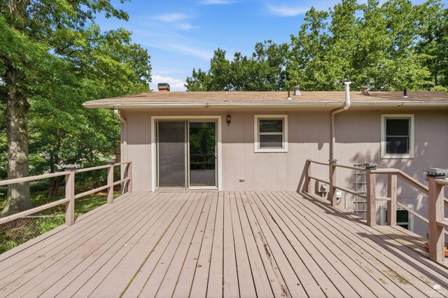 3228 Ella Lane, Manhattan, KS 66502