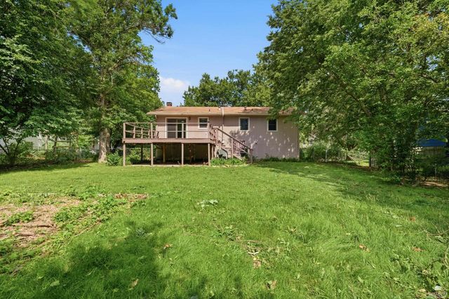 3228 Ella Lane, Manhattan, KS 66502
