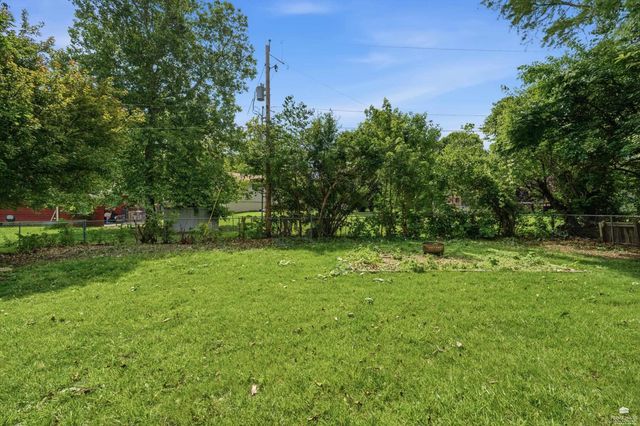3228 Ella Lane, Manhattan, KS 66502