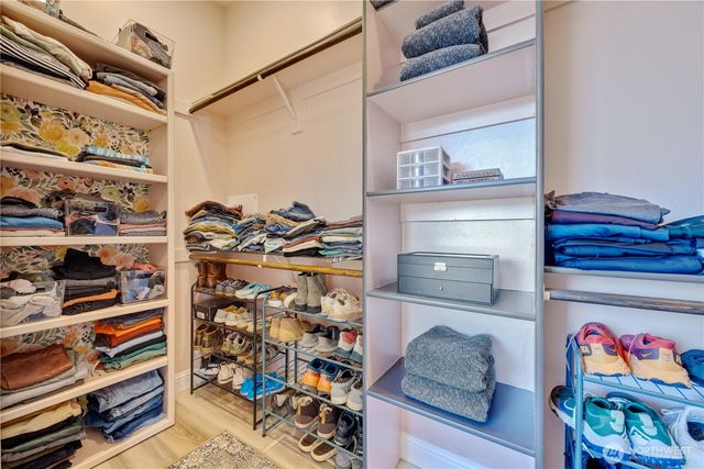 444 Hilltop Place, Chelan, WA 98816