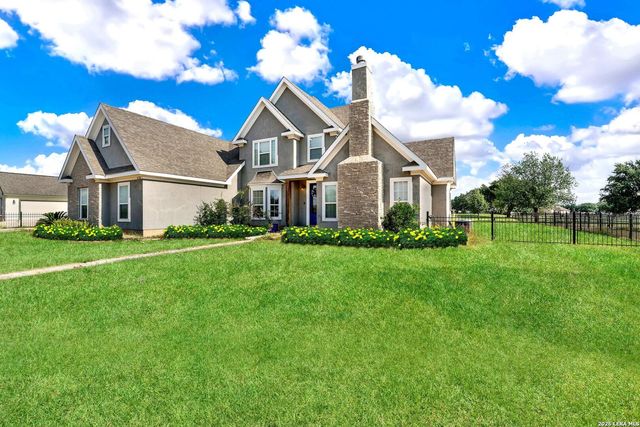 1191 County Road 4516, Castroville, TX 78009