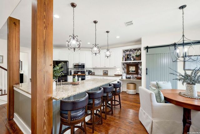 1191 County Road 4516, Castroville, TX 78009