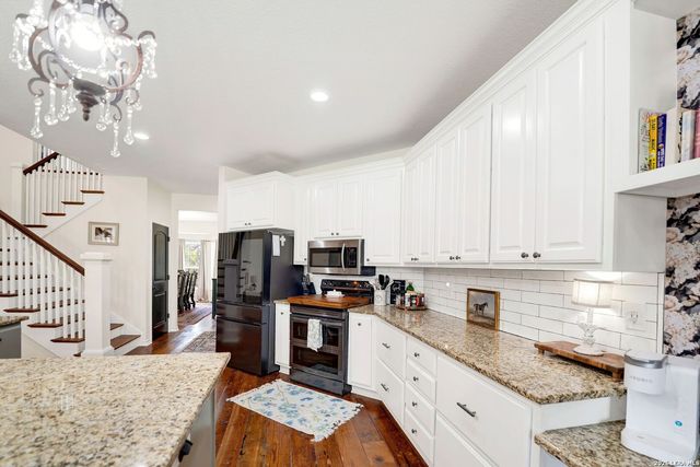 1191 County Road 4516, Castroville, TX 78009