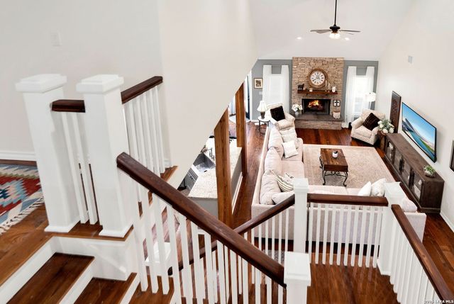 1191 County Road 4516, Castroville, TX 78009