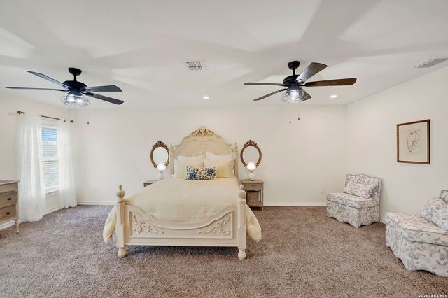1191 County Road 4516, Castroville, TX 78009