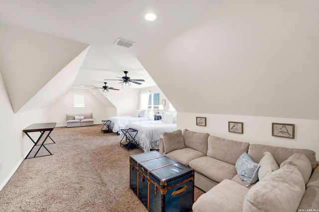 1191 County Road 4516, Castroville, TX 78009