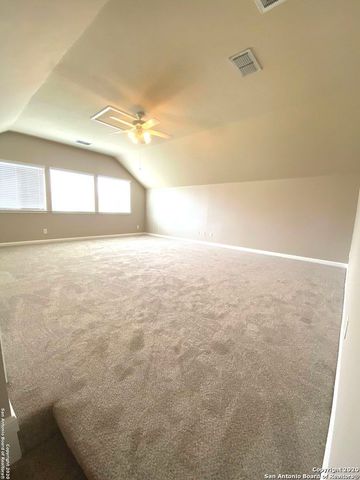226 MAIDSTONE CV, Cibolo, TX 78108