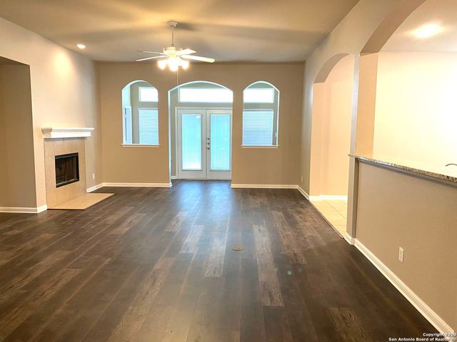 226 MAIDSTONE CV, Cibolo, TX 78108
