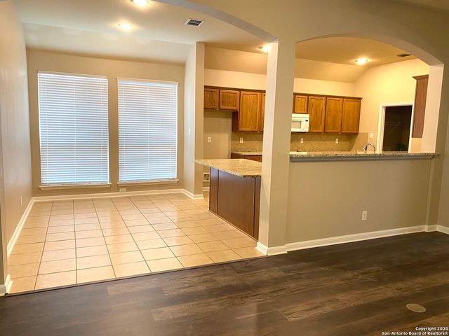 226 MAIDSTONE CV, Cibolo, TX 78108