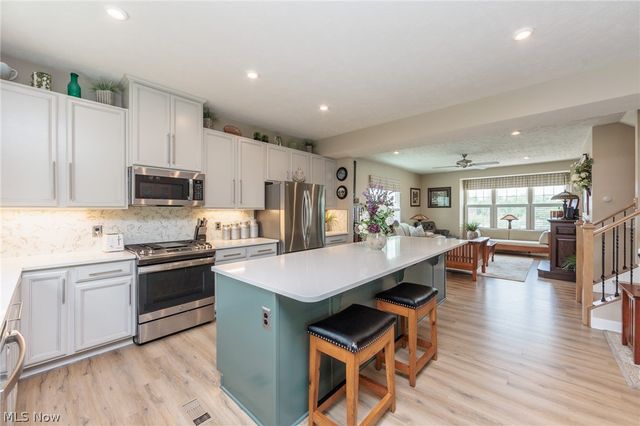 4033 N Steels Circle 31, Cuyahoga Falls, OH 44223