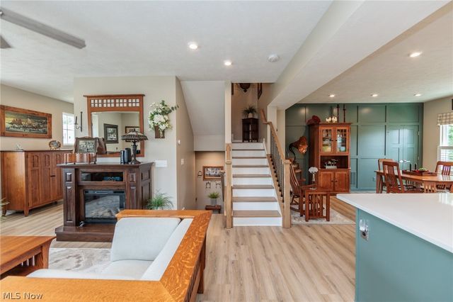 4033 N Steels Circle 31, Cuyahoga Falls, OH 44223
