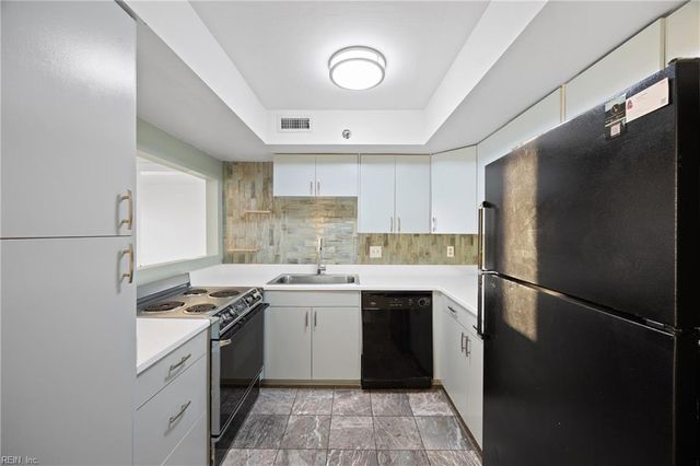 7501 River Rd Apt 14C, Newport News, VA 23607