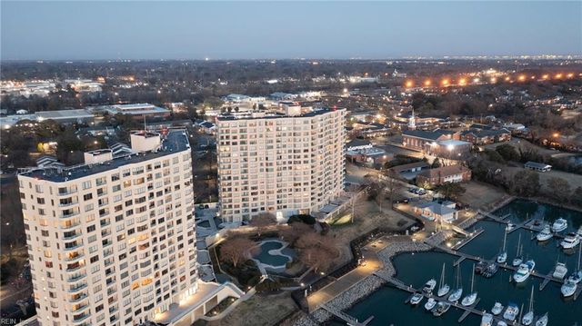 7501 River Rd Apt 14C, Newport News, VA 23607