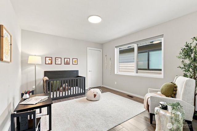 33569 Walnut Avenue SE, Black Diamond, WA 98010