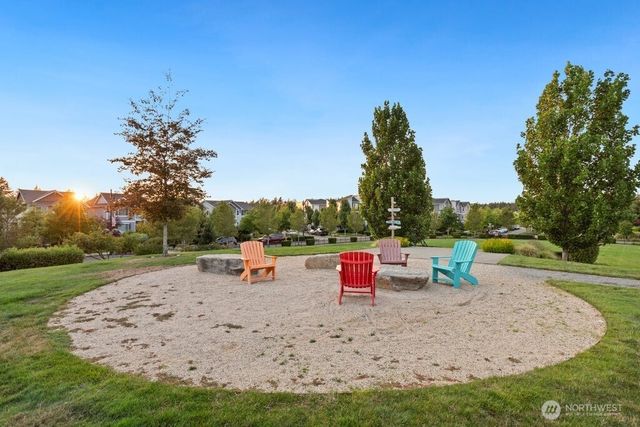 33569 Walnut Avenue SE, Black Diamond, WA 98010