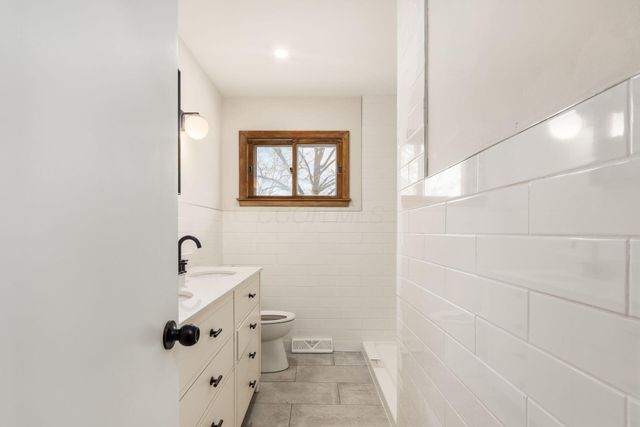 4232 Eastlea Drive, Columbus, OH 43214