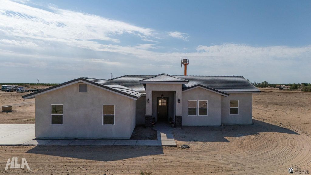 1851 W County 16 St, Somerton, AZ 85365