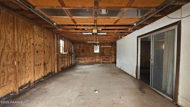 1025 Louis Drive, Breaux Bridge, LA 70517