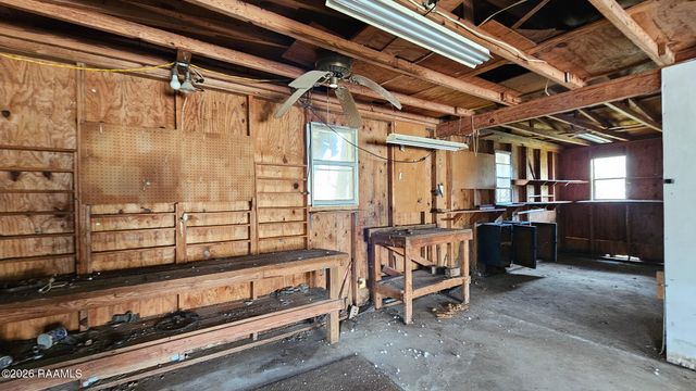 1025 Louis Drive, Breaux Bridge, LA 70517