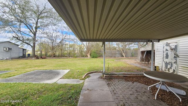1025 Louis Drive, Breaux Bridge, LA 70517