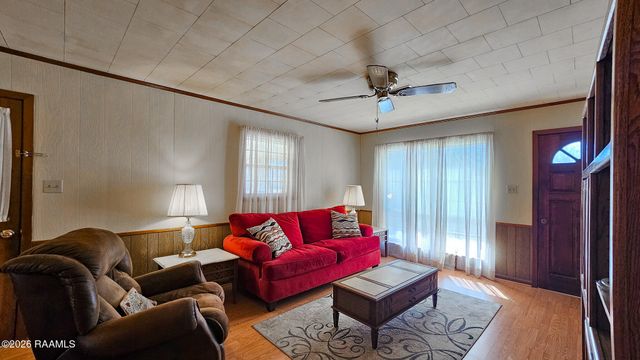 1025 Louis Drive, Breaux Bridge, LA 70517