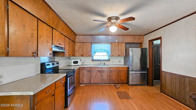 1025 Louis Drive, Breaux Bridge, LA 70517