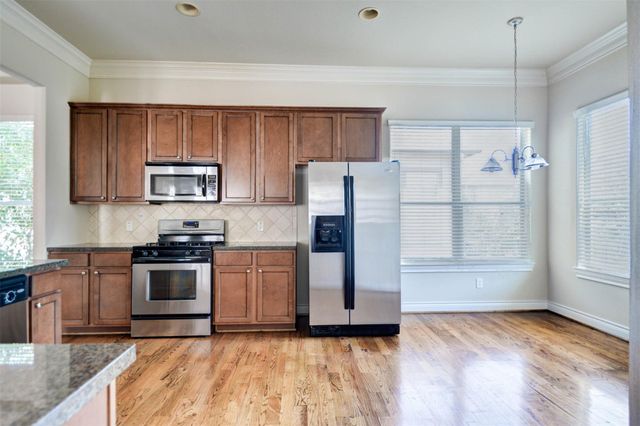 2731 Sherwin Street, Houston, TX 77007