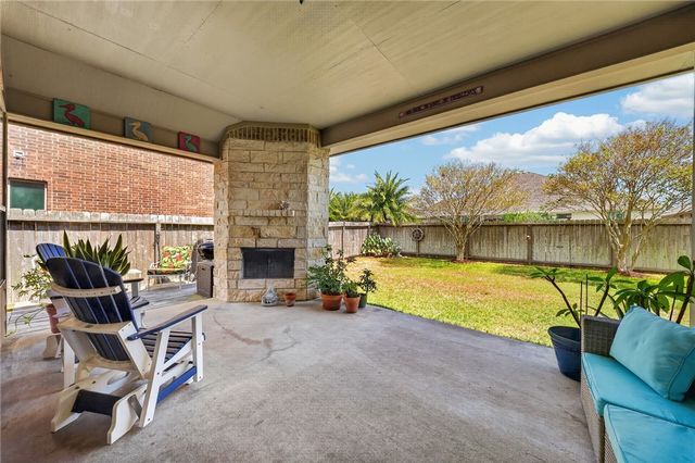 2518 Las Estrellas St, Corpus Christi, TX 78414
