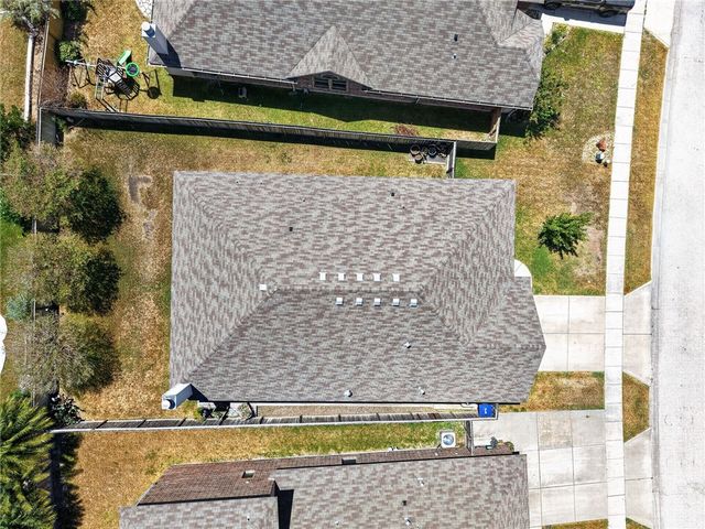 2518 Las Estrellas St, Corpus Christi, TX 78414