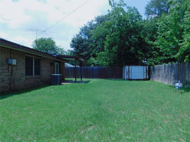 3507 Hummingbird Lane, Denton, TX 76209
