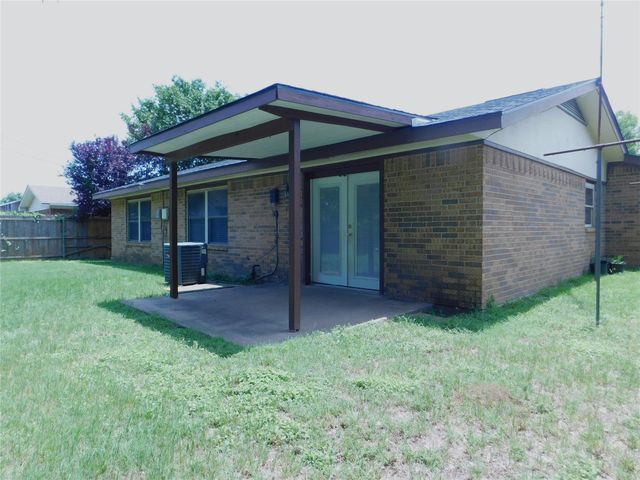 3507 Hummingbird Lane, Denton, TX 76209