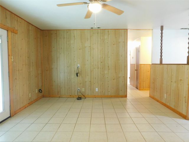 3507 Hummingbird Lane, Denton, TX 76209