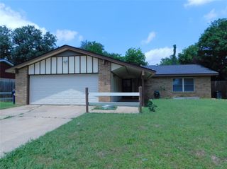 3507 Hummingbird Lane, Denton, TX 76209