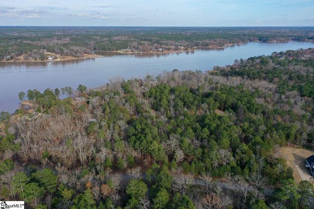 107 Abercrombie Point, Greenwood, SC 29649