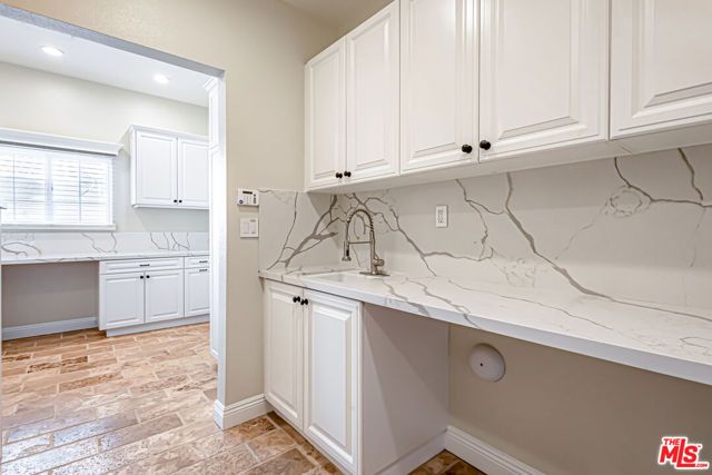 4133 Prado De Las Cabras, Calabasas, CA 91302