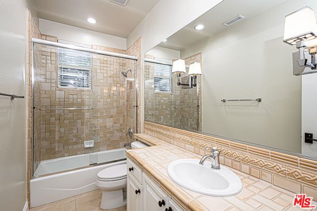 4133 Prado De Las Cabras, Calabasas, CA 91302