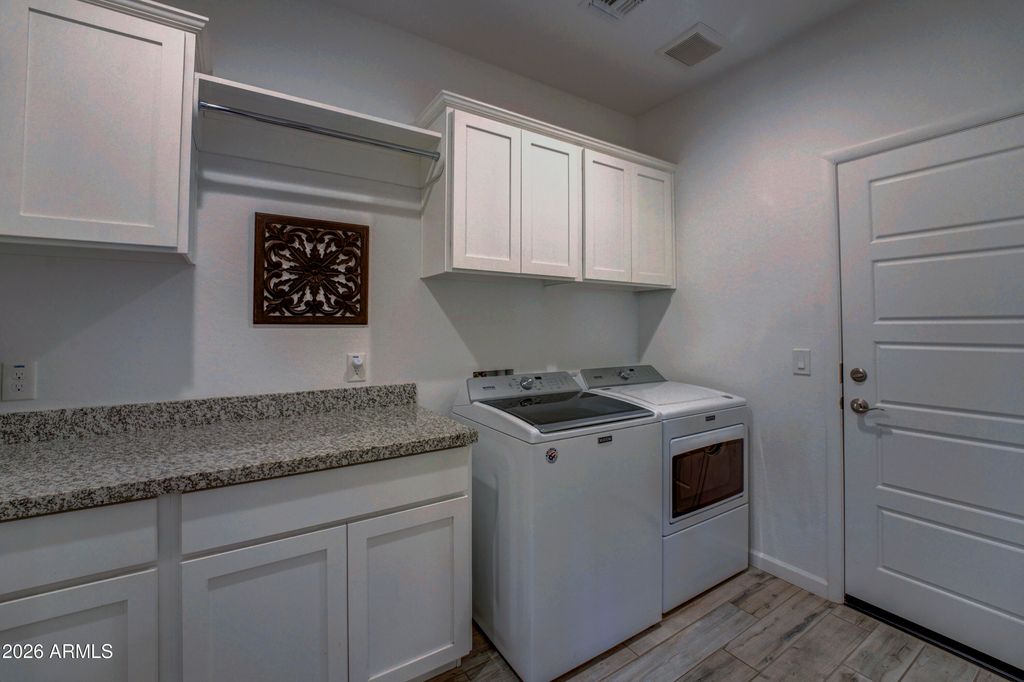 Image 41 of property listing at 17985 E Silver Sage Lane, Rio Verde, AZ 85263