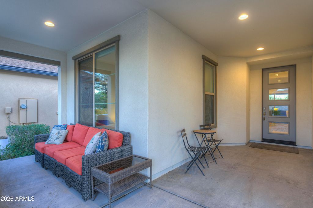 Image 8 of property listing at 17985 E Silver Sage Lane, Rio Verde, AZ 85263