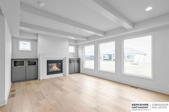 12620 S 78th Avenue, Papillion, NE 68046