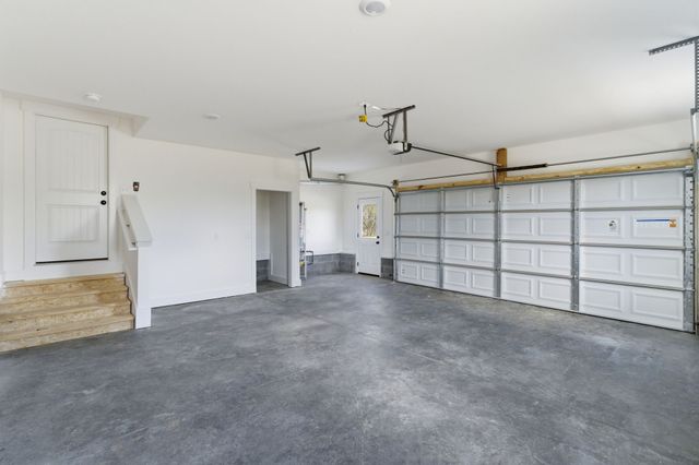 2981 Lights Chapel Rd, Greenbrier, TN 37073