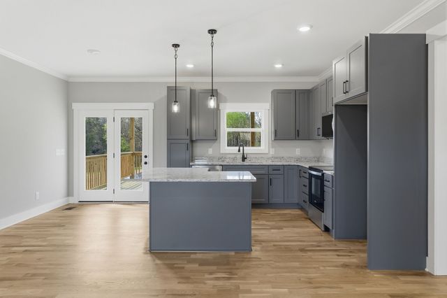 2981 Lights Chapel Rd, Greenbrier, TN 37073