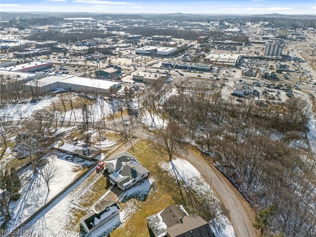 50th Street NW, Canton, OH 44718