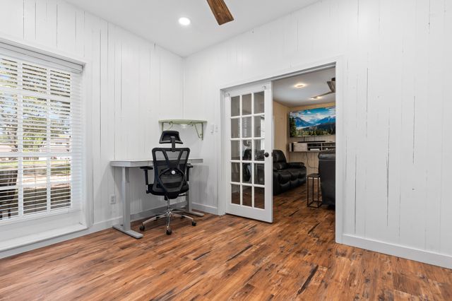 1504 Maple Street, Irving, TX 75060